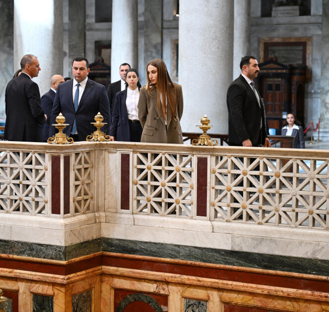 Birinci vitse-prezident Mehriban Əliyeva Vatikanda Müqəddəs Pavel Bazilikasında həyata keçirilən bərpa işləri ilə tanış olub