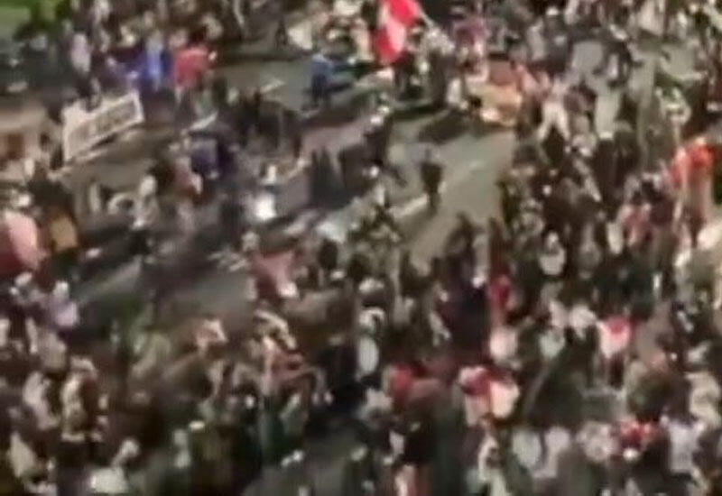 Протесты в Перу переросли в столкновения