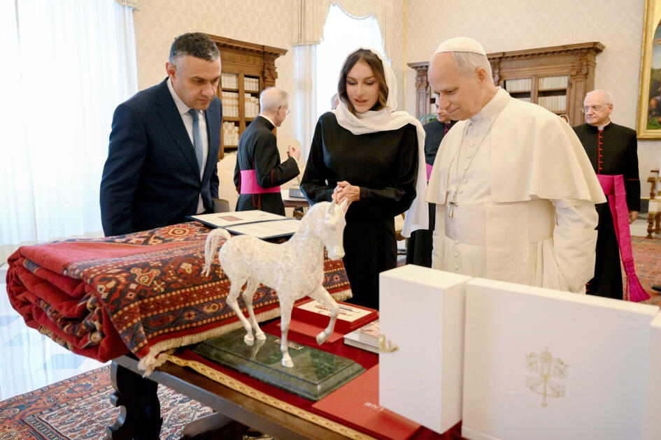 Birinci vitse-prezident Mehriban Əliyeva Roma Papası XIV Leo ilə görüşüb