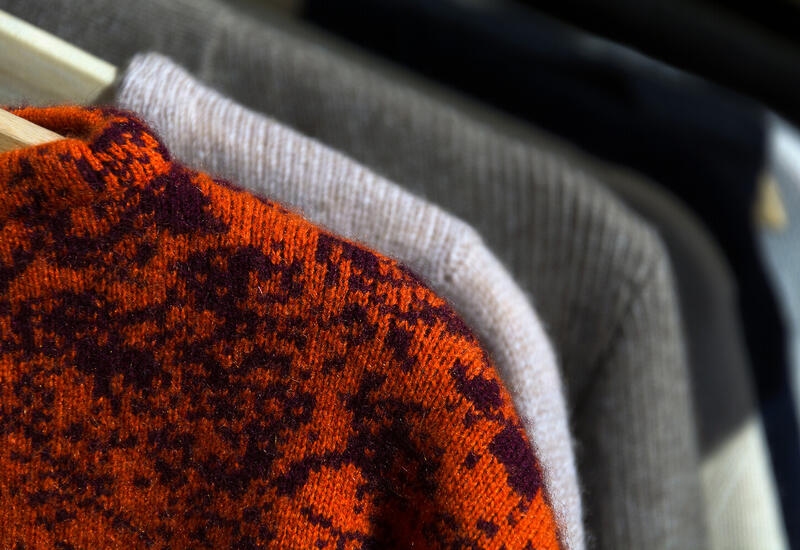 Стилист рассказала, как вписать стиль нулевых в повседневный гардероб