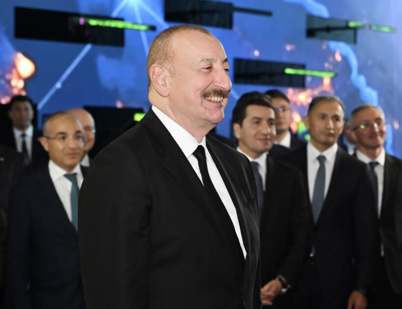 Prezident İlham Əliyev və Prezident Kasım-Jomart Tokayev Astanada “Alem.ai” Beynəlxalq Süni İntellekt Mərkəzində olublar