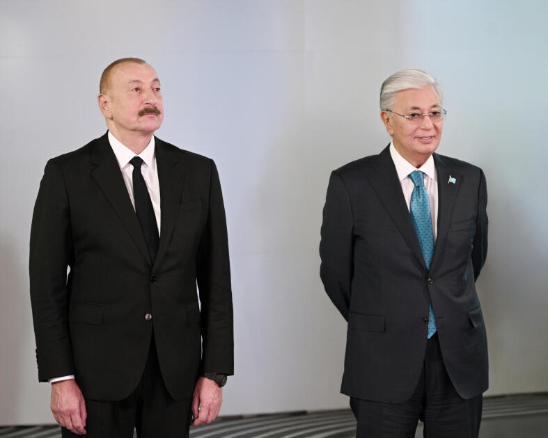 Prezident İlham Əliyev və Prezident Kasım-Jomart Tokayev Astanada “Alem.ai” Beynəlxalq Süni İntellekt Mərkəzində olublar