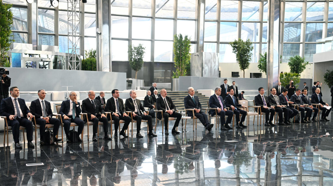 Prezident İlham Əliyev və Prezident Kasım-Jomart Tokayev Astanada “Alem.ai” Beynəlxalq Süni İntellekt Mərkəzində olublar