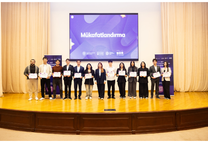 Məktəblilər arasında “R.M.90” proqramlaşdırma müsabiqəsi keçirilib