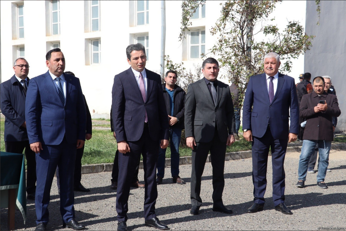 Növbəti köç karvanı Xocalının Təzəbinə kəndinə çatıb