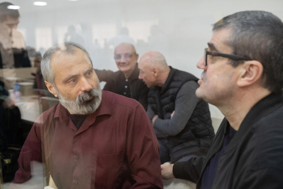 Ermənistanın əsirliyində və girovluğunda olmuş azərbaycanlıların işgəncələrə məruz qalması barədə ifadələri elan olunub