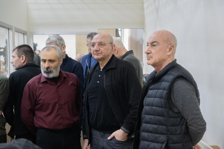 Ermənistanın əsirliyində və girovluğunda olmuş azərbaycanlıların işgəncələrə məruz qalması barədə ifadələri elan olunub