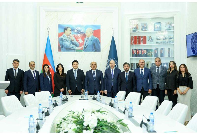 ABB Invest ilə gələcəyə investisiya: UNEC tələbələri üçün təcrübə və karyera fürsətləri!