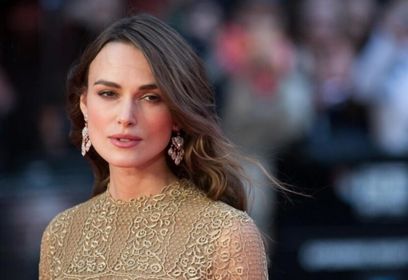 Кира Найтли объяснила, почему запретила дочерям пользоваться соцсетями