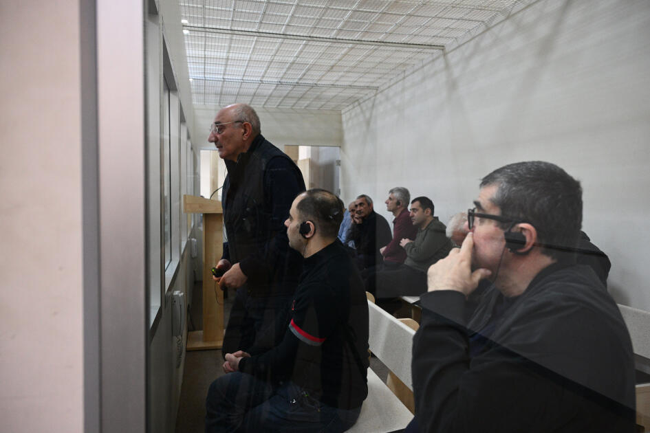В Баку продолжился суд над лицами, обвиняемыми в совершении многочисленных преступлений против азербайджанского народа