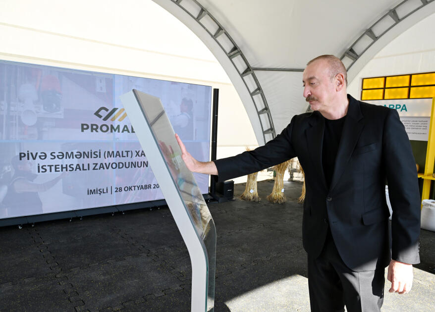 Prezident İlham Əliyev İmişlidə “Promalt” MMC-nin arpa emalı müəssisəsinin açılışında iştirak edib