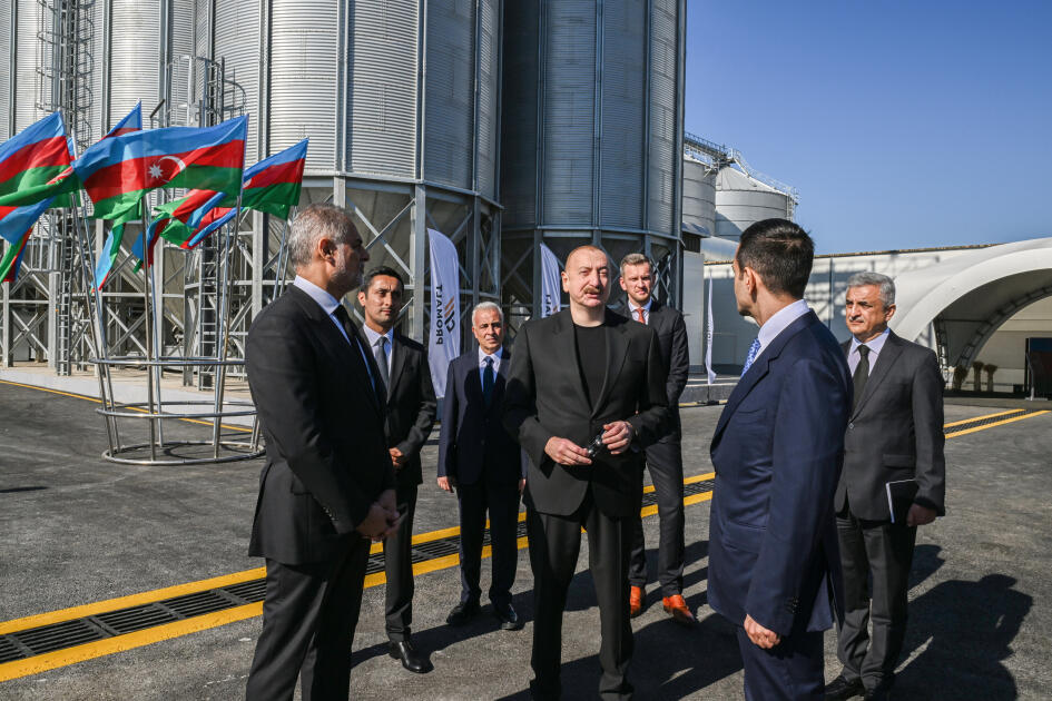 Prezident İlham Əliyev İmişlidə “Promalt” MMC-nin arpa emalı müəssisəsinin açılışında iştirak edib