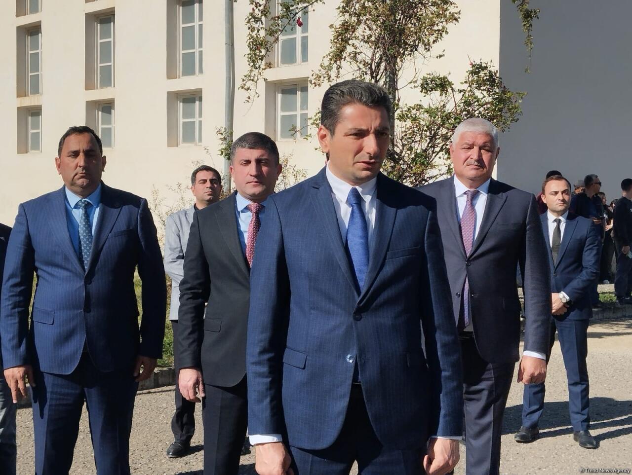Xocalının Təzəbinə və Ballıca kəndlərinə növbəti köç çatıb - açarlar təqdim olunub