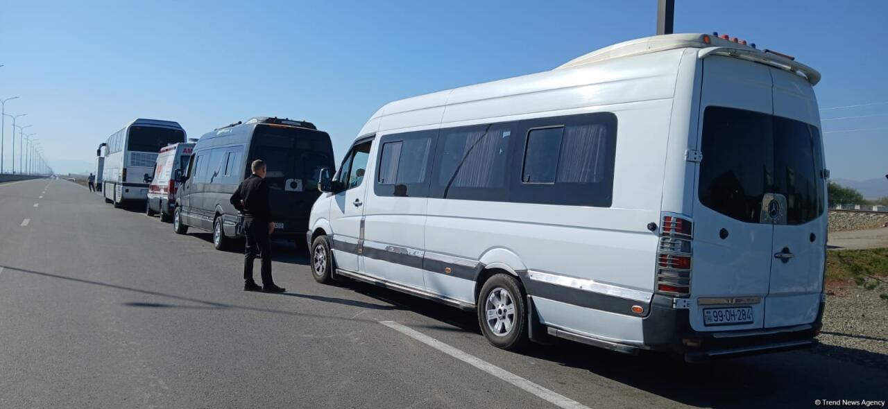 Очередная группа бывших переселенцев прибыла в село Бадара Ходжалинского района