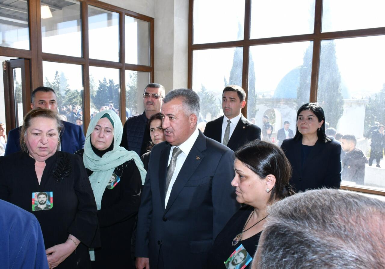 Birinci Qarabağ Müharibəsi şəhidi Abdulla Quliyevin Saray Şəhidlər Xiyabanında dəfn mərasimi keçirilib