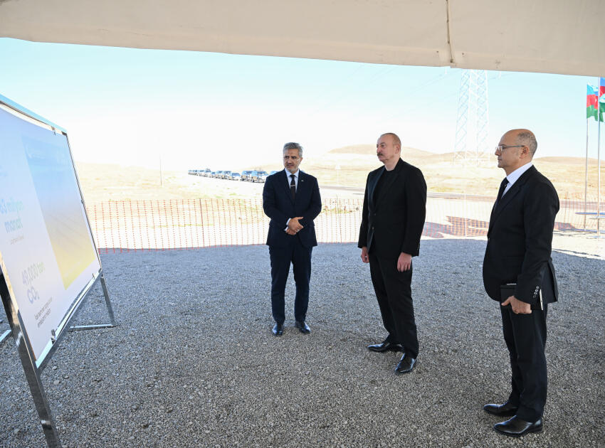 Президент Ильхам Алиев заложил фундамент солнечных электростанций «Шамс» и «Уфуг» в селе Шахвелли Джебраильского района