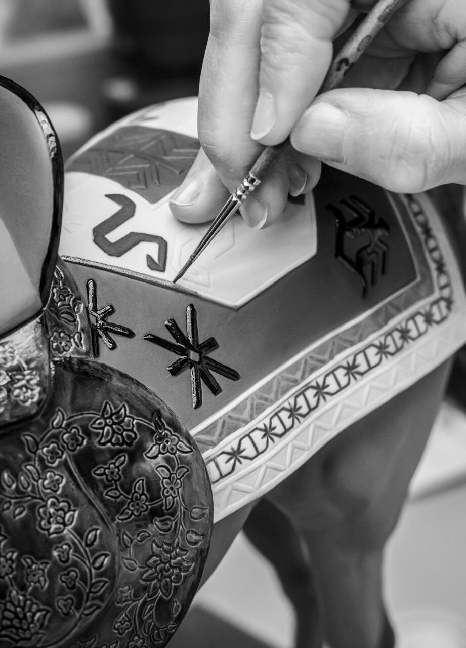 Лимитированная серия статуэток Карабахского коня от Lladró