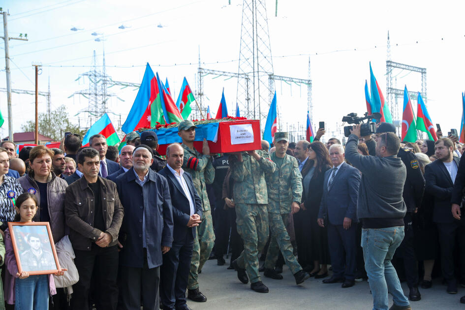 В Баку прошли похороны считавшегося пропавшим без вести шехида l Карабахской войны
