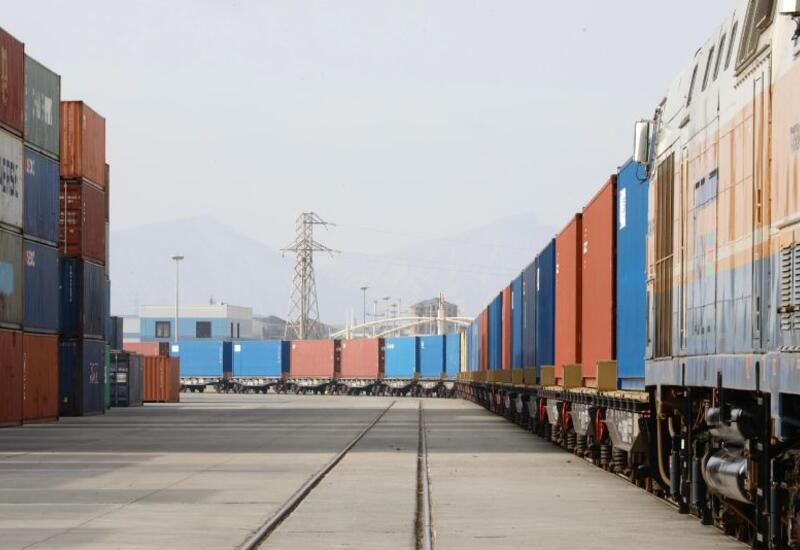 Azərbaycan və Türkmənistan arasında tranzit yükdaşımaları əhəmiyyətli dərəcədə artıb