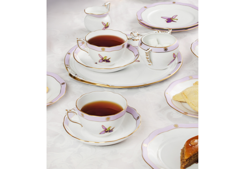 Herend выпустил специальную коллекцию для Азербайджана в честь Дня Победы