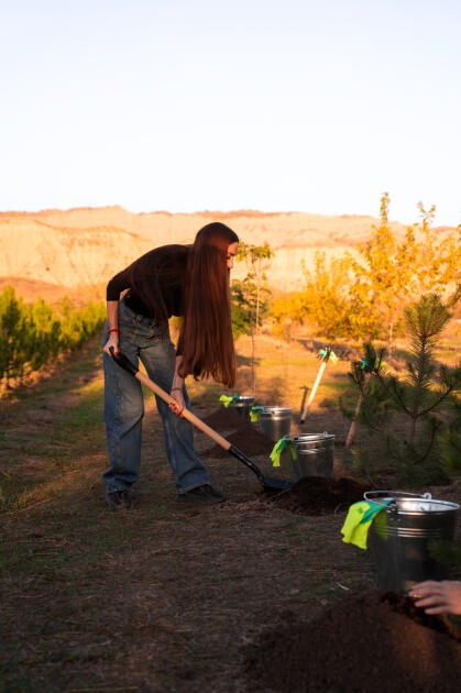 Вице-президент Фонда Гейдара Алиева Лейла Алиева и руководитель Баку Медиа Центра Арзу Алиева приняли участие в церемонии открытия Ахар-Бахарского национального парка в Гахском районе