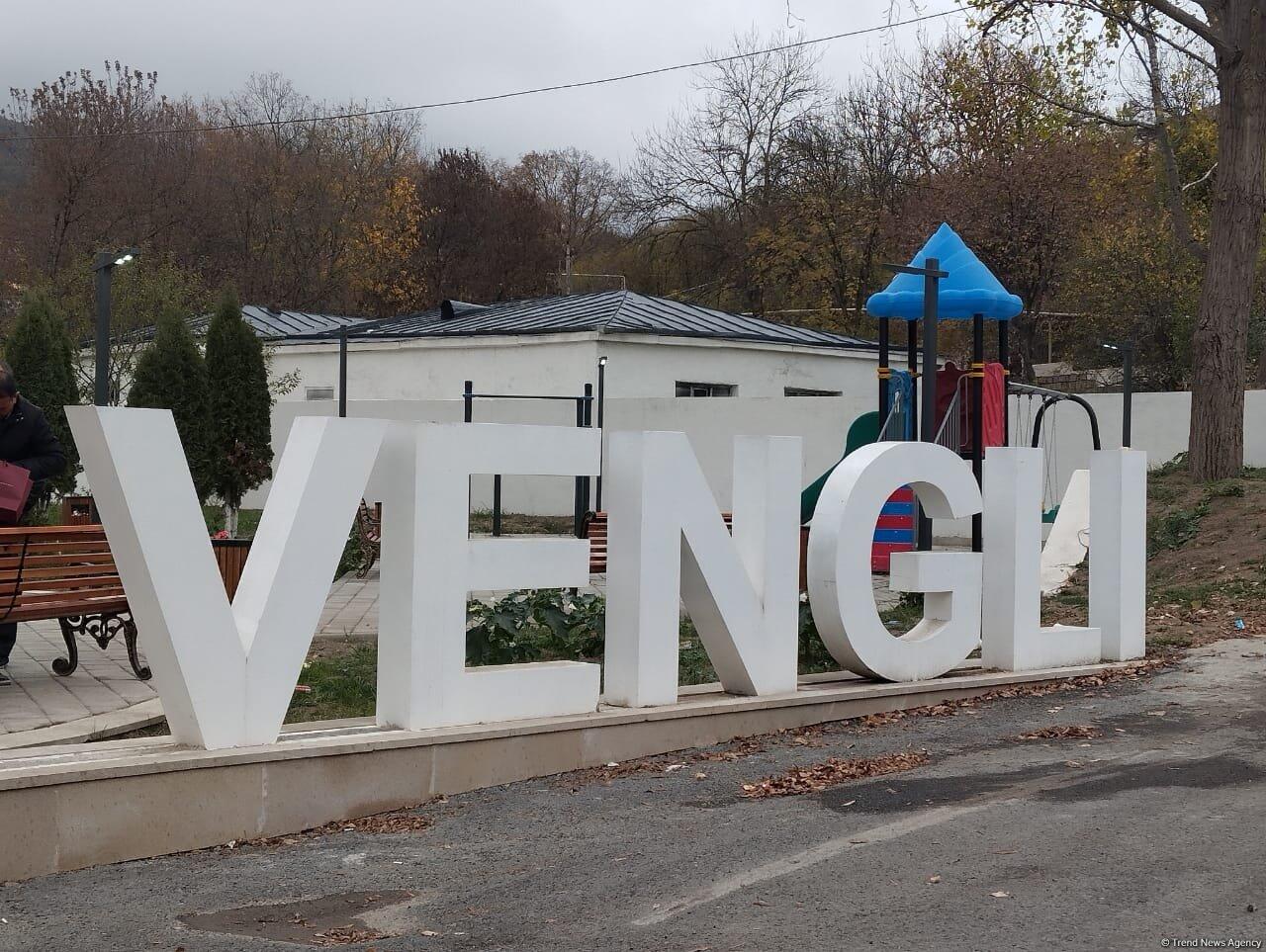 Növbəti köç karvanı Ağdərə rayonunun Vəngli kəndinə çatıb