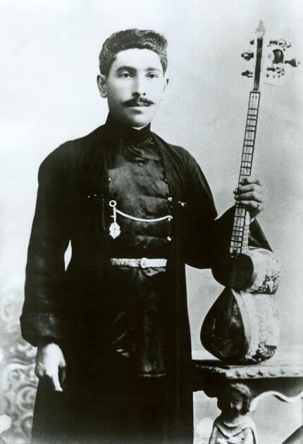 Сегодня день рождения выдающегося азербайджанского тариста Гурбана Пиримова