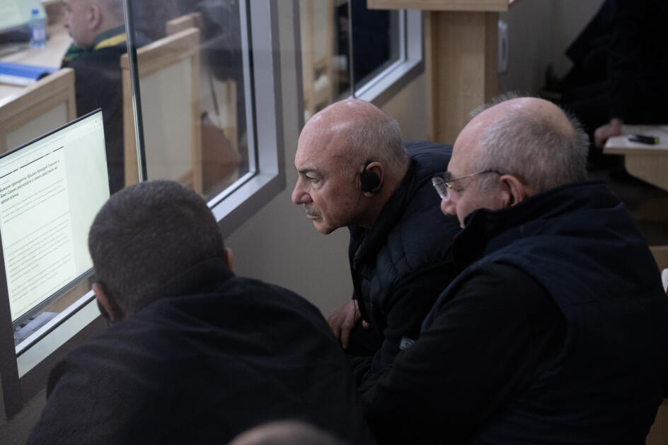 В Баку продолжился суд над лицами, обвиняемыми в совершении многочисленных преступлений против азербайджанского народа