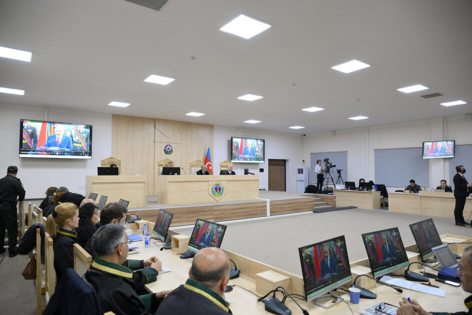 В Баку продолжился суд над лицами, обвиняемыми в совершении многочисленных преступлений против азербайджанского народа