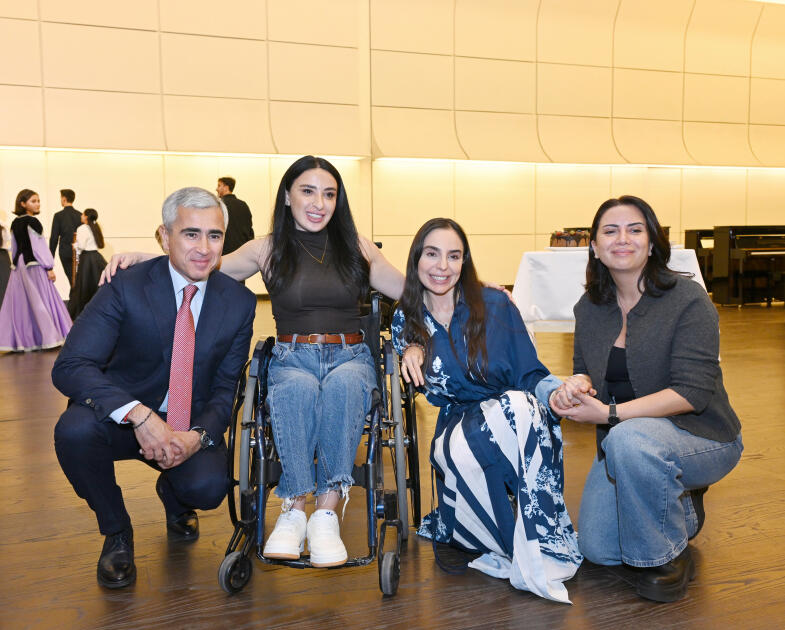 Heydər Əliyev Fondunun dəstəyi ilə alınan musiqi alətlərinin təqdimatı olub