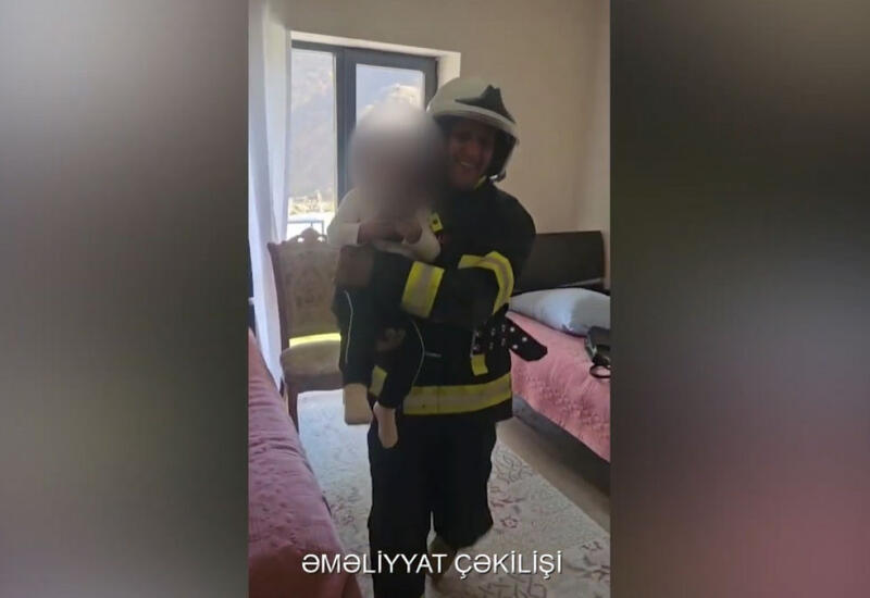 В Кяльбаджаре спасен ребенок, оставшийся за закрытой дверью в квартире