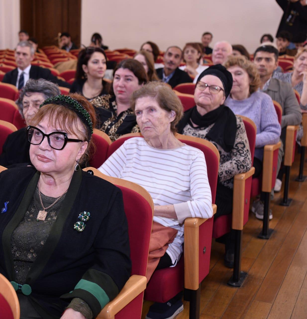 Творческое наследие во времени - в Баку представили проект "Время классической музыки"