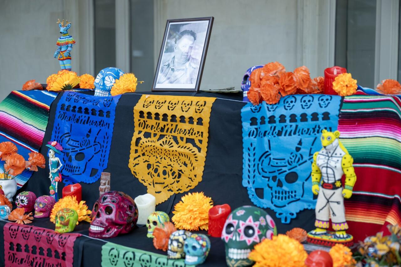 В Баку весело отметили мексиканский праздник "День мертвых"