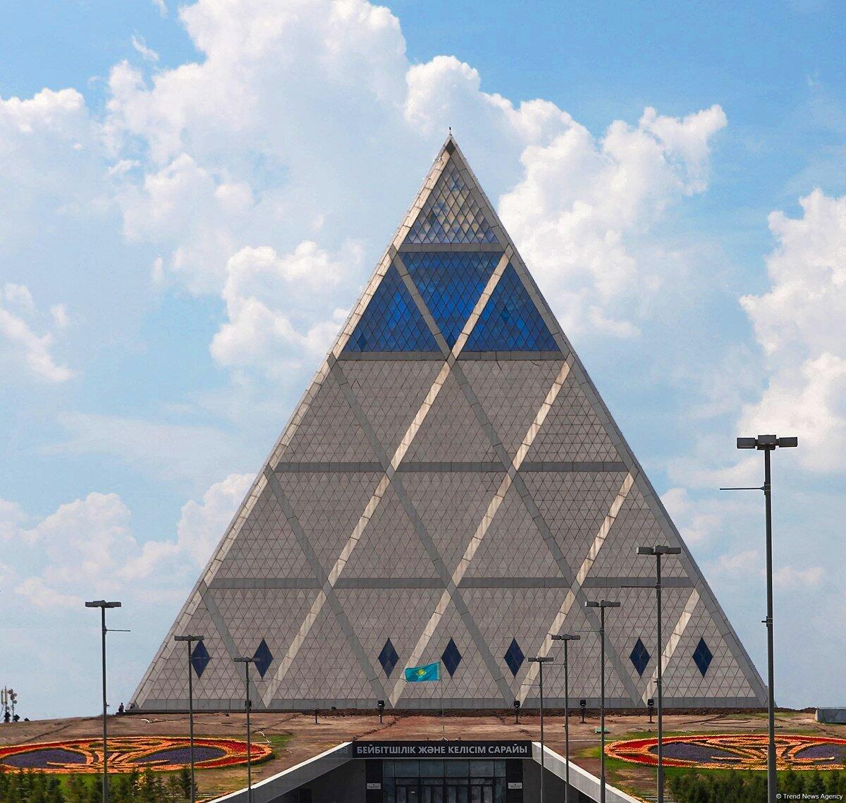 Современная архитектура Астаны глазами азербайджанца: