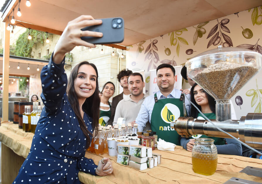 В рамках ART Weekend представлен перформанс «Фисташка: живое наследие»