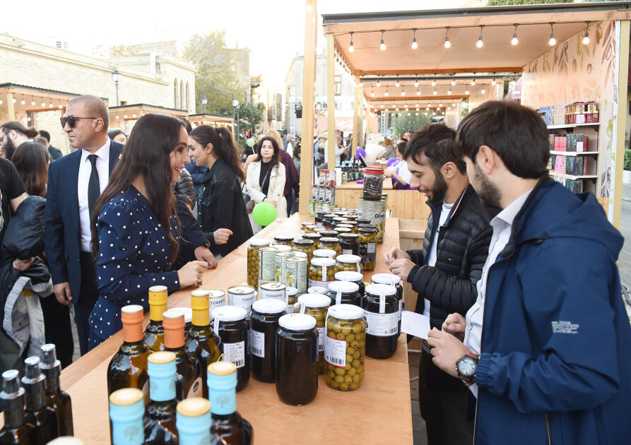 В рамках ART Weekend представлен перформанс «Фисташка: живое наследие»