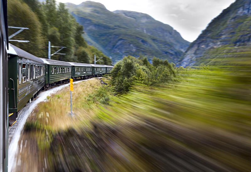 Все железные дороги Сербии временно перестали работать