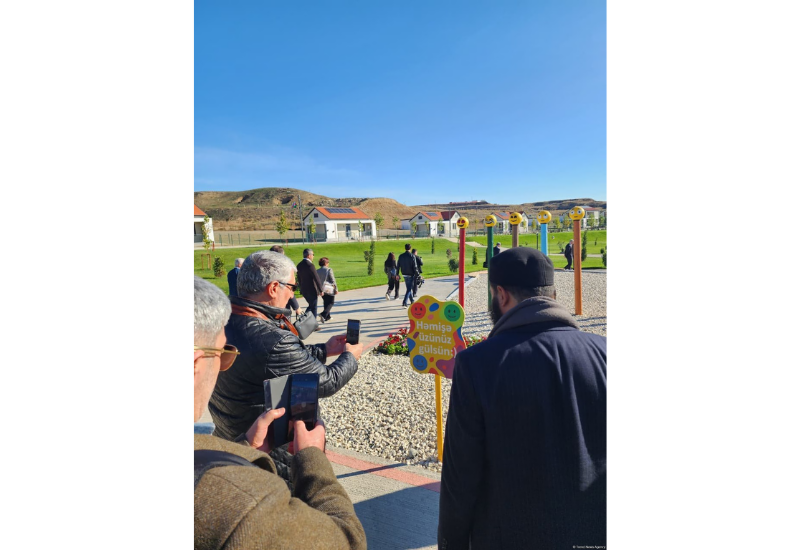 Руководители посольств и международных организаций, аккредитованных в Азербайджане, посетили село Хоровлу