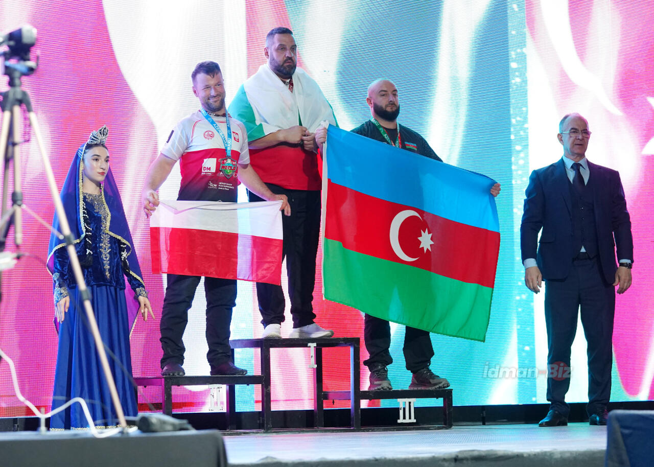 Азербайджанские армрестлеры завоевали все медали на чемпионате мира