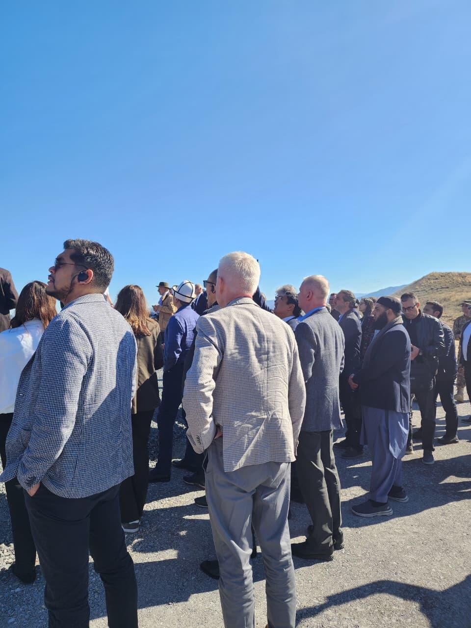 Azərbaycanda akkreditə olunmuş səfirliklərin, beynəlxalq təşkilatların rəhbər şəxsləri Həkəri dəmir yolu stansiyasına baxış keçiriblər