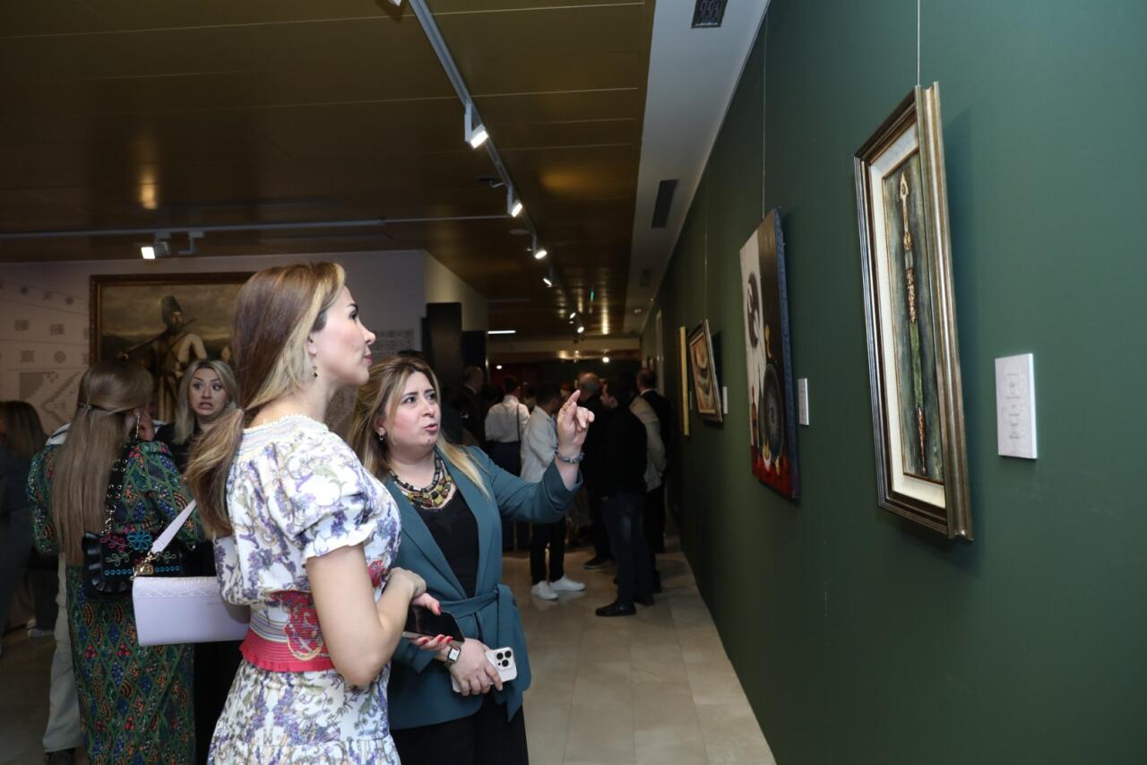 В Баку открылась интересная экспозиция в честь Победы