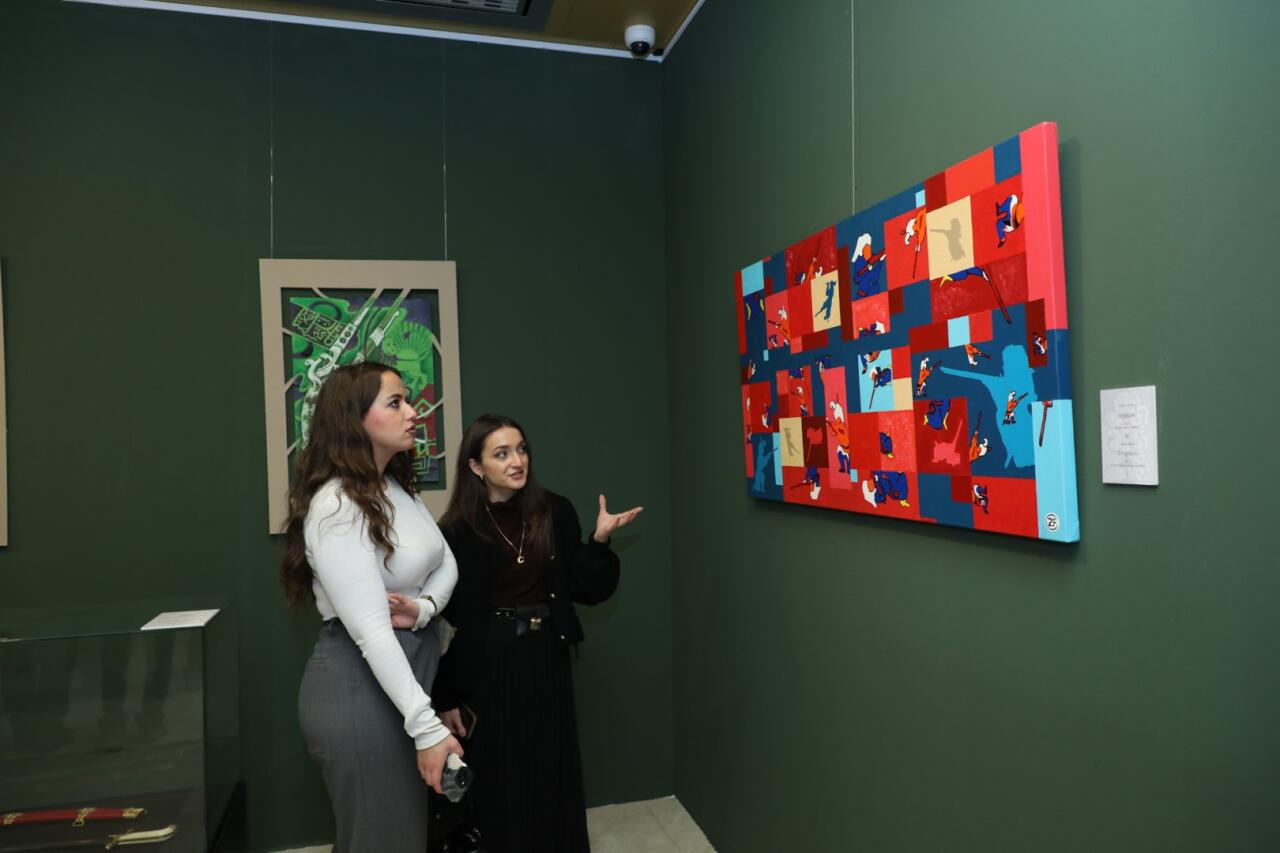 В Баку открылась интересная экспозиция в честь Победы