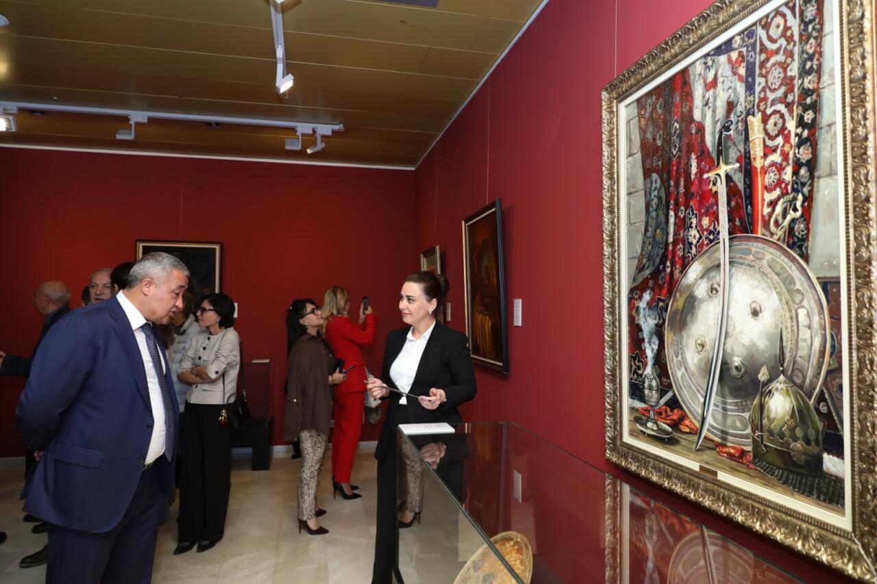 В Баку открылась интересная экспозиция в честь Победы