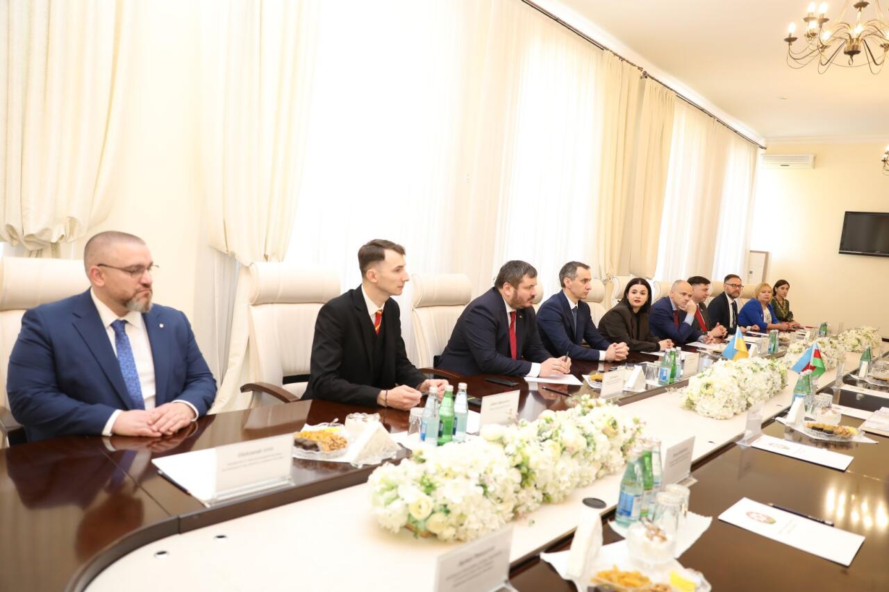 Азербайджан и Украина расширяют сотрудничество в сфере здравоохранения