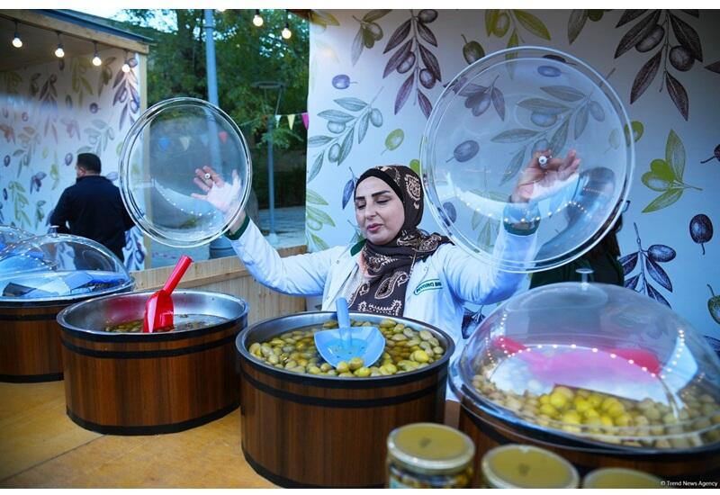 Фестиваль оливок в Ичеришехер: аромат осени, вкус традиций и энергия здоровья