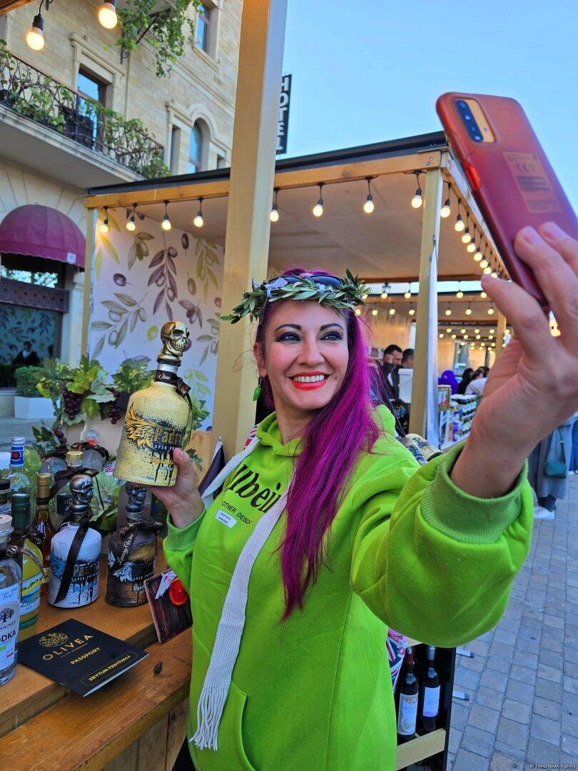 Фестиваль оливок в Ичеришехер: аромат осени, вкус традиций и энергия здоровья