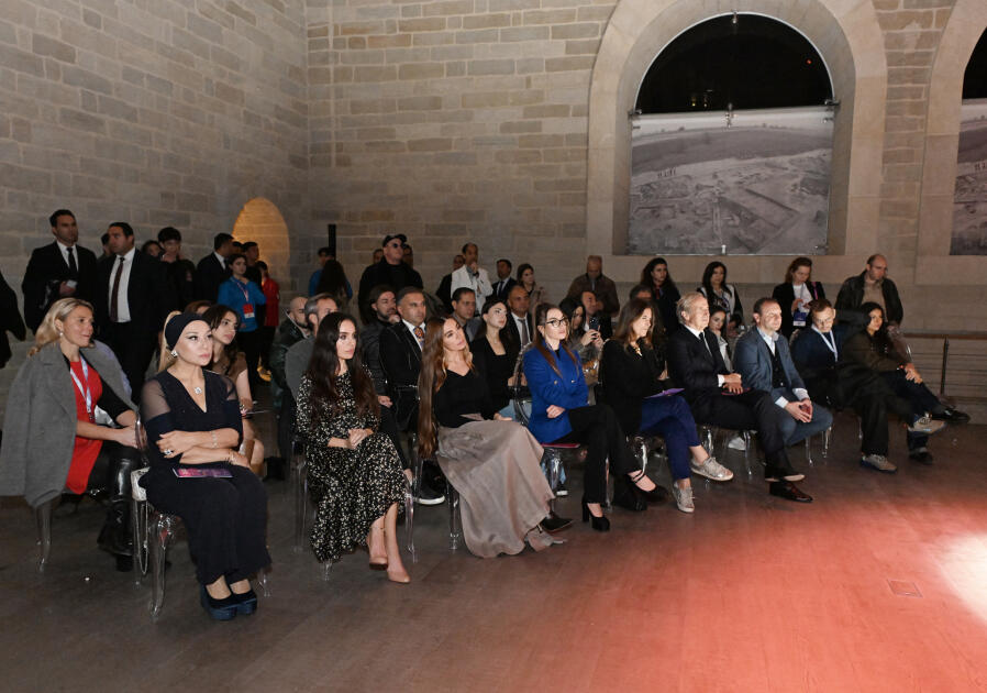 В Музее каменной летописи представлен спектакль пантомимы «Тайна воды»