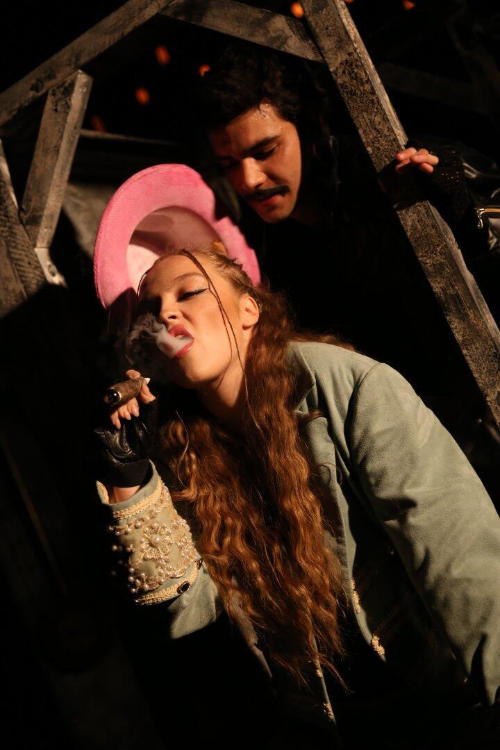 Премьера "Дон Жуана" в Баку: новый взгляд на вечного героя