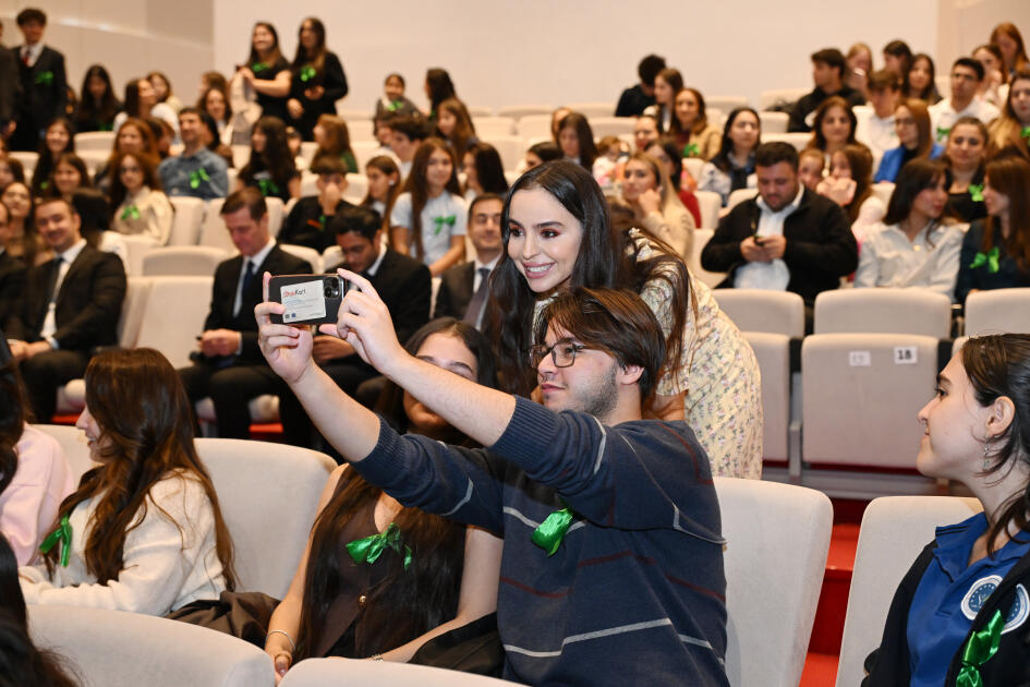 Heydər Əliyev Fondunun vitse-prezidenti Leyla Əliyeva “EcoMind 2025” konfransında iştirak edib