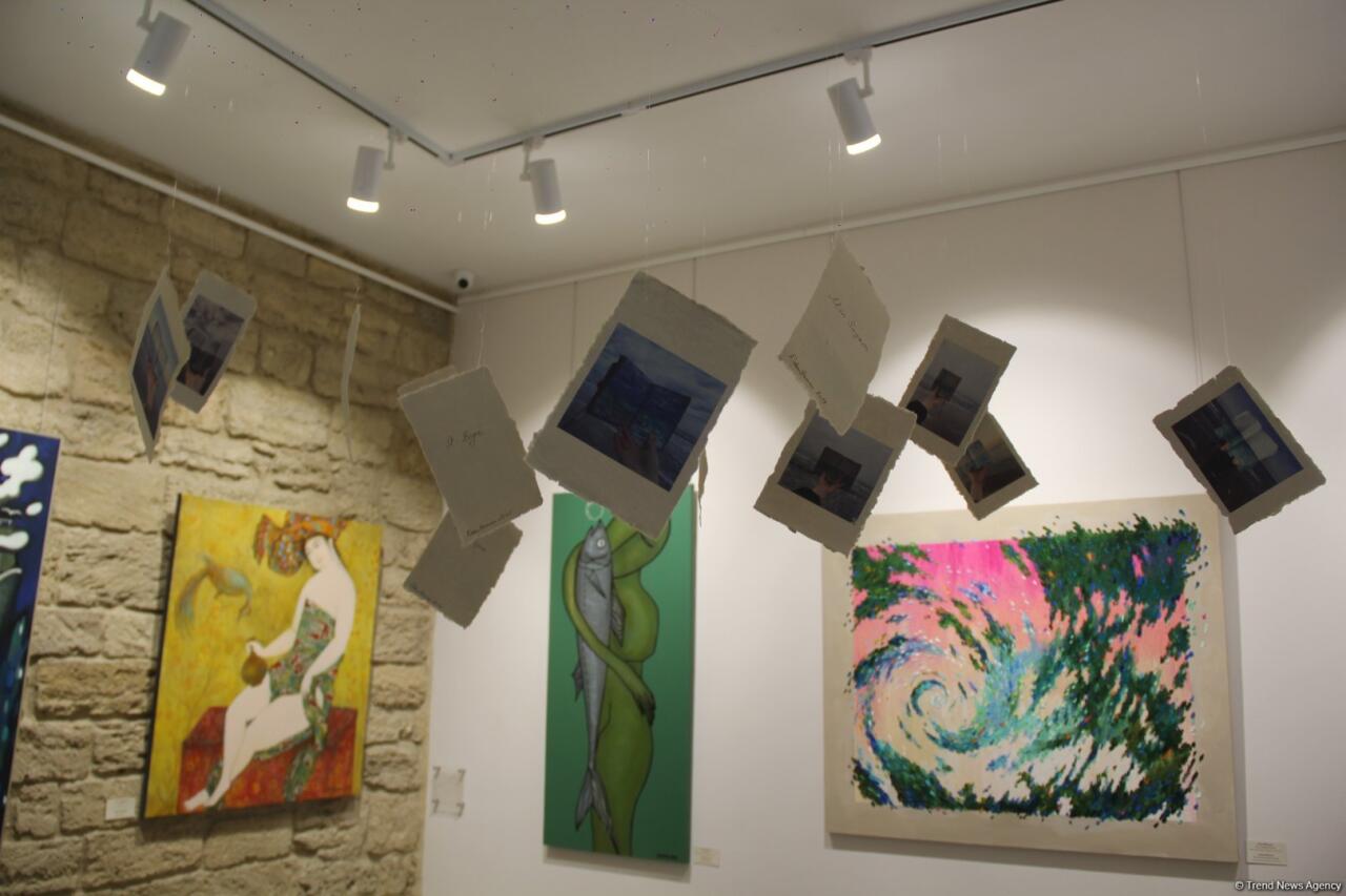 Art Weekend в Баку - открылась выставка "Я – Вода", где течёт память